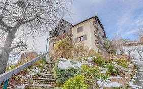 Les Fauvettes - appartement vue imprenable sur montagne
